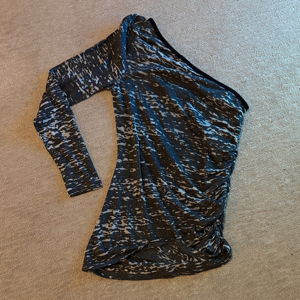 Steve Madden Ruched One-Shoulder Black and Gray Top